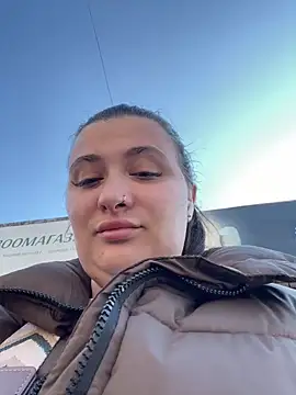 Taya lips online show from 04/13/26, 06:28