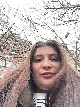 Taya lips online show from 04/04/26, 09:05