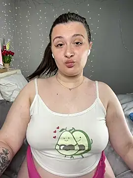 Taya lips online show from 04/11/26, 06:00