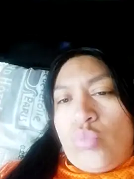 Snapshot of LatinSquirtBaby chatting on 06/17/26, 07:35 LatinSquirtBaby online show from 06/17/26, 07:35