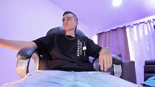 Ethann Boy online show from 04/10/26, 06:26