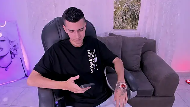 Ethann Boy online show from 03/25/26, 09:14