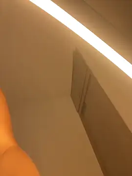 DahliaRouse online show from 04/10/26, 01:23