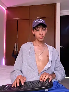 Milo Gunnar online show from 03/25/26, 08:30