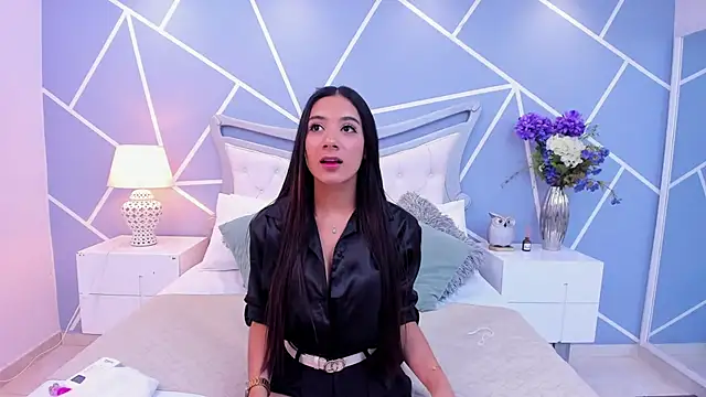 Snapshot of EmmaFosther chatting on 03/26/26, 07:45 EmmaFosther online show from 03/26/26, 07:45