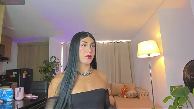 Snapshot of Aleja_evangeline chatting on 07/01/26, 07:47 Aleja evangeline online show from 07/01/26, 07:47