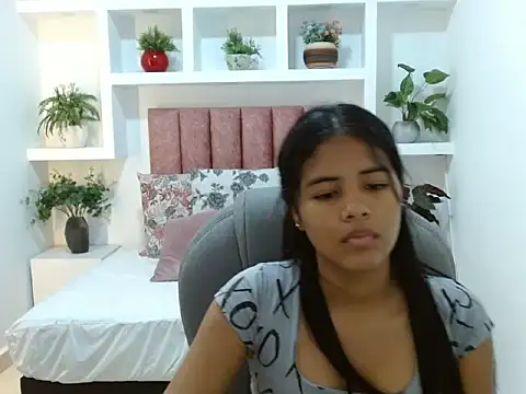 Lunilove   online show from 03/26/26, 07:12