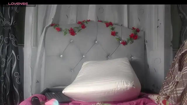 Snapshot of Victoria_Founta1 chatting on 07/04/26, 10:58 Victoria Founta1 online show from 07/04/26, 10:58