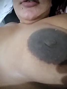 Snapshot of agatasafadaa chatting on 03/28/26, 05:52 agatasafadaa online show from 03/28/26, 05:52