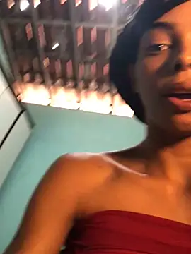 Snapshot of viczinaofc chatting on 04/08/26, 03:46 viczinaofc online show from 04/08/26, 03:46