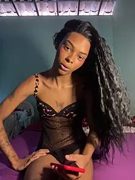 Snapshot of viczinaofc chatting on 04/10/26, 04:14 viczinaofc online show from 04/10/26, 04:14