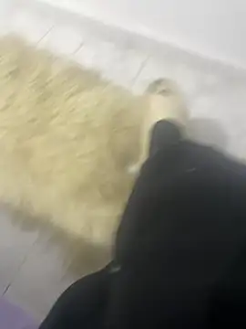 Snapshot of alextn22 chatting on 04/15/26, 12:05 alextn22 online show from 04/15/26, 12:05