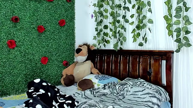 heaven hell0808 online show from 04/05/26, 03:40