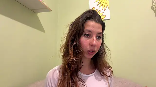Snapshot of Julieta_Jol chatting on 05/08/26, 01:26 Julieta Jol online show from 05/08/26, 01:26
