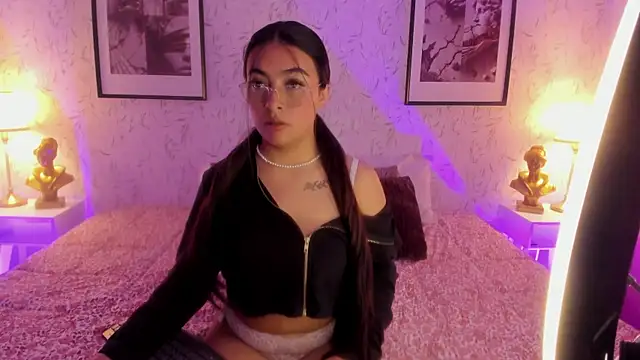 Laurent Brm online show from 03/26/26, 03:49