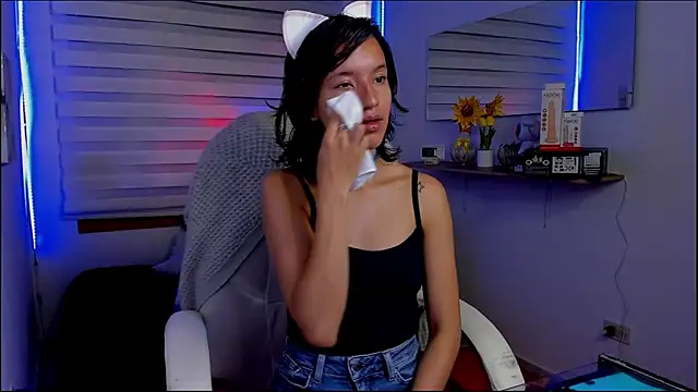 Clawdeen Hot online show from 04/11/26, 03:25