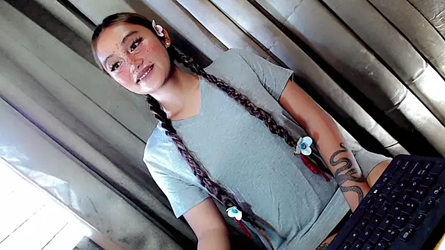 Jessicasfantasy online show from 03/28/26, 01:39