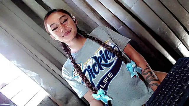 Jessicasfantasy online show from 04/06/26, 02:18