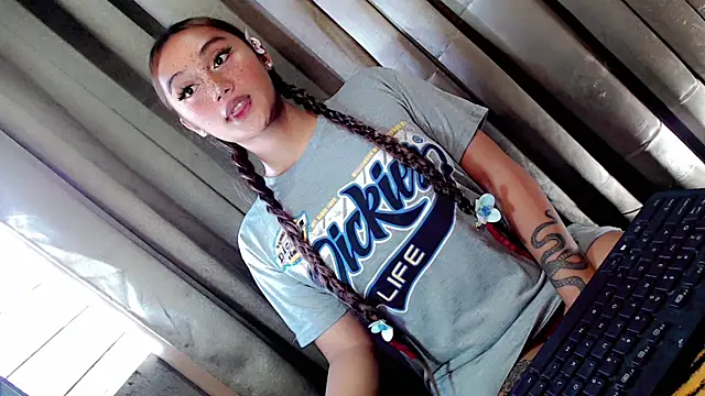 Jessicasfantasy online show from 03/27/26, 01:25