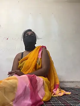 Snapshot of Surbhibaby chatting on 04/02/26, 05:30 Surbhibaby online show from 04/02/26, 05:30