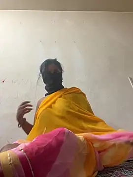 Snapshot of Surbhibaby chatting on 04/03/26, 06:36 Surbhibaby online show from 04/03/26, 06:36