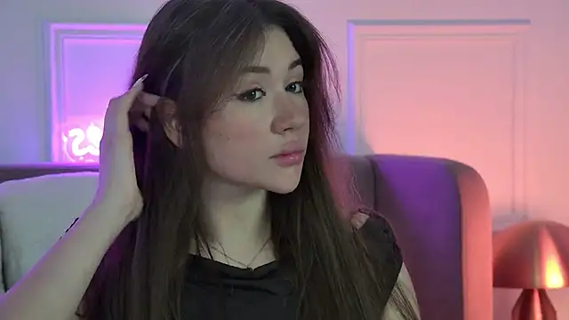 Snapshot of MeganStrane chatting on 06/11/26, 06:32 MeganStrane online show from 06/11/26, 06:32