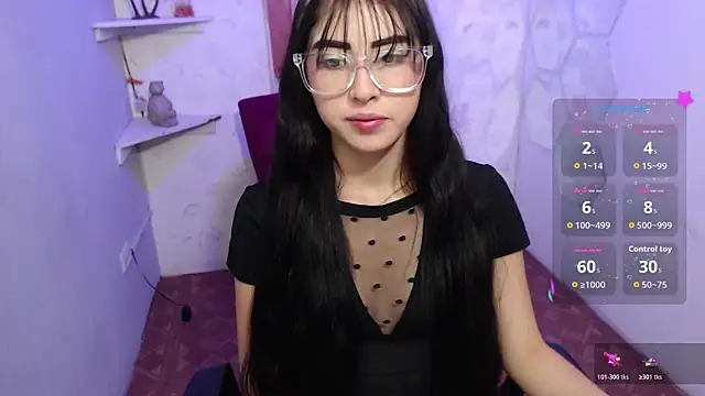 Snapshot of Melodi_velasquez chatting on 06/11/26, 04:20 Melodi velasquez online show from 06/11/26, 04:20