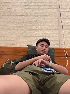 Hoanganhdayroii online show from 03/31/26, 01:57