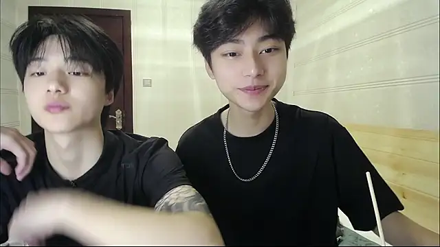 Snapshot of XX-XIUXIU chatting on 05/12/26, 01:50 XX-XIUXIU online show from 05/12/26, 01:50