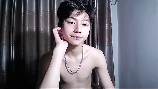 Snapshot of XX-XIUXIU chatting on 06/07/26, 06:18 XX-XIUXIU online show from 06/07/26, 06:18
