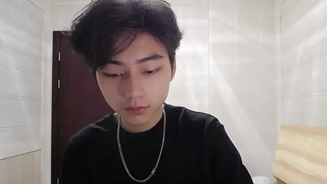 XX-XIUXIU online show from 04/27/26, 12:36