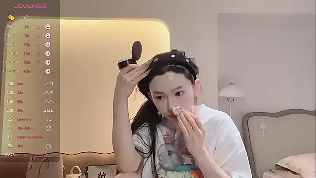 kiki-12 online show from 05/09/26, 06:28