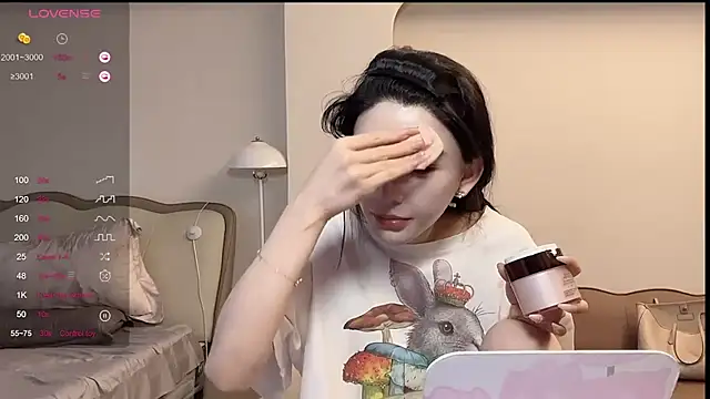 kiki-12 online show from 06/24/26, 07:29