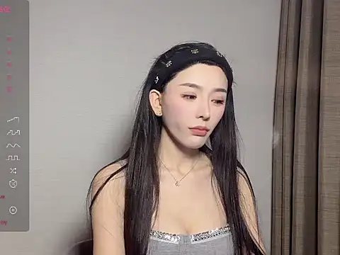 Snapshot of kiki-12 chatting on 03/27/26, 06:22 kiki-12 online show from 03/27/26, 06:22