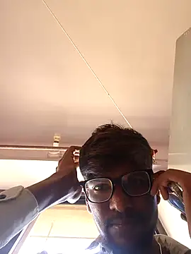 Snapshot of Sagar_1509 chatting on 04/14/26, 06:40 Sagar 1509 online show from 04/14/26, 06:40