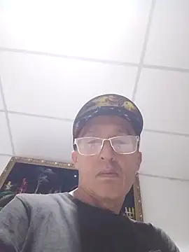 Snapshot of Amberes12 chatting on 03/23/26, 07:41 Amberes12 online show from 03/23/26, 07:41