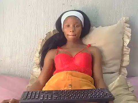 LittleVirginAngel online show from 03/26/26, 10:13