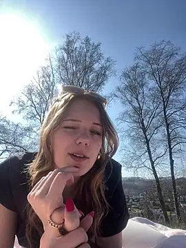 SophiaWestend online show from 03/22/26, 11:01