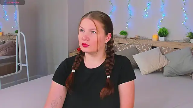 Virginia Robinson online show from 04/09/26, 10:10