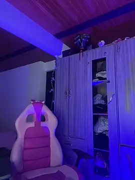 MiaHouston 23 online show from 04/09/26, 05:09