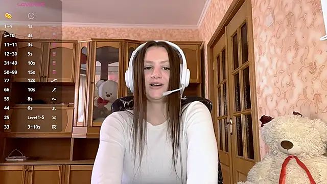 Snapshot of HelenaBargo chatting on 03/19/26, 08:47 HelenaBargo online show from 03/19/26, 08:47