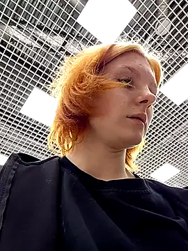 NinaParri online show from 04/05/26, 03:24