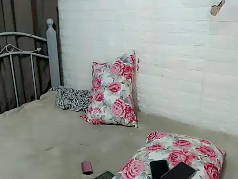 lexiefucker69 online show from 04/14/26, 08:52