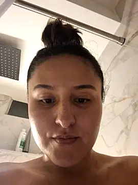 rafaella stefano online show from 03/23/26, 10:53