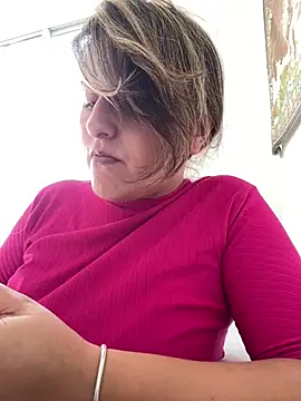 rafaella stefano online show from 04/18/26, 12:40