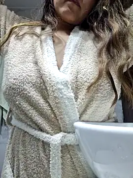 rafaella stefano online show from 04/09/26, 03:07