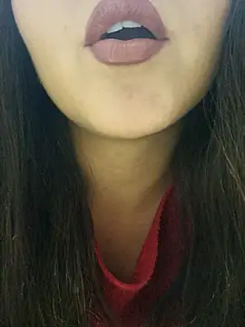 rafaella stefano online show from 03/31/26, 11:51