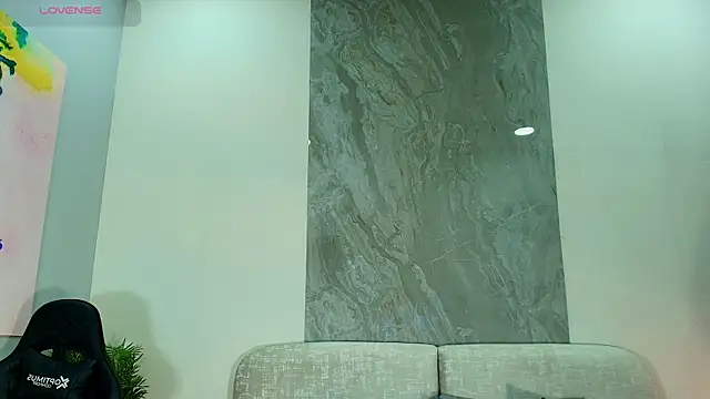 Snapshot of Megan_lux_ chatting on 08/01/26, 11:08 Megan lux online show from 08/01/26, 11:08