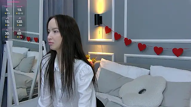 MonaHicks online show from 03/22/26, 07:04