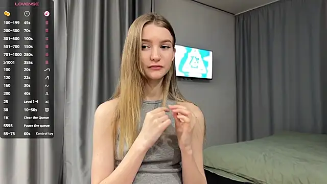 Snapshot of MelissaEvenns chatting on 04/13/26, 01:48 MelissaEvenns online show from 04/13/26, 01:48